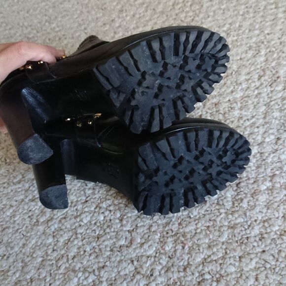 Tory Burch Rina Black Leather Ankle Lug Platform Bootie size 8M - Picture 11 of 12